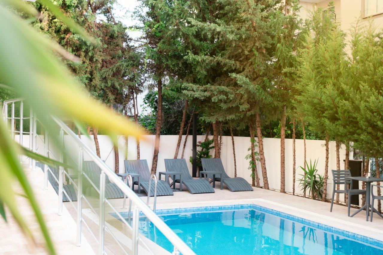 Vista Konyaatı Otel *